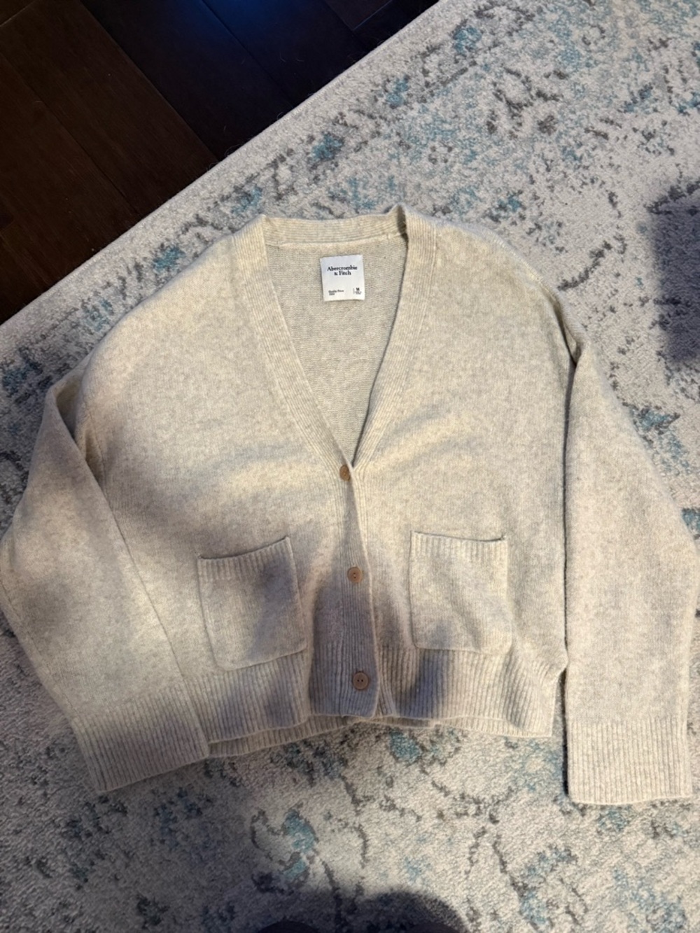 Abercrombie & Fitch Cream Button-Front V-Neck Pocket Cardigan